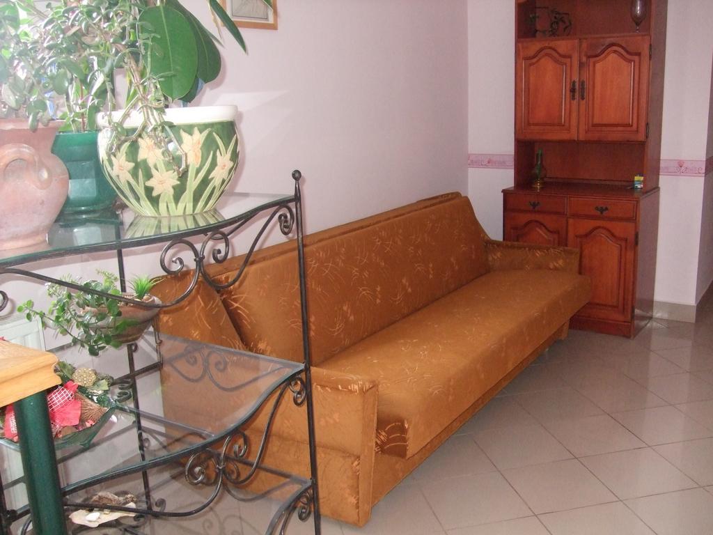 Timarhaz Panzio Bed & Breakfast Szeged Room photo